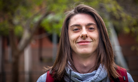 1/100 sec at f / 4.0