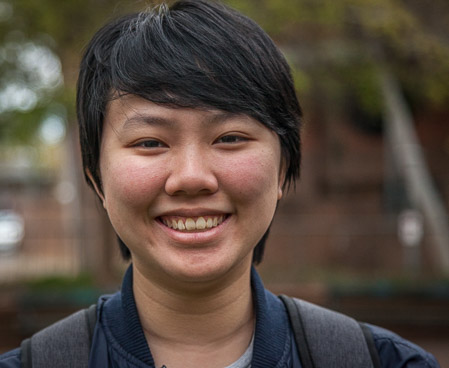 1/4000 sec at f / 4.0